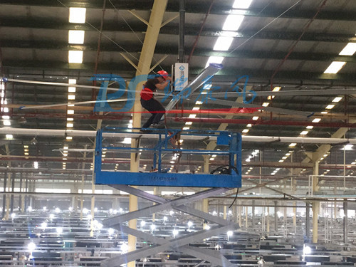 為什么高大型廠房更適合安裝大型工業(yè)吊扇？瑞泰風(fēng)環(huán)保空調(diào),冷風(fēng)機(jī)